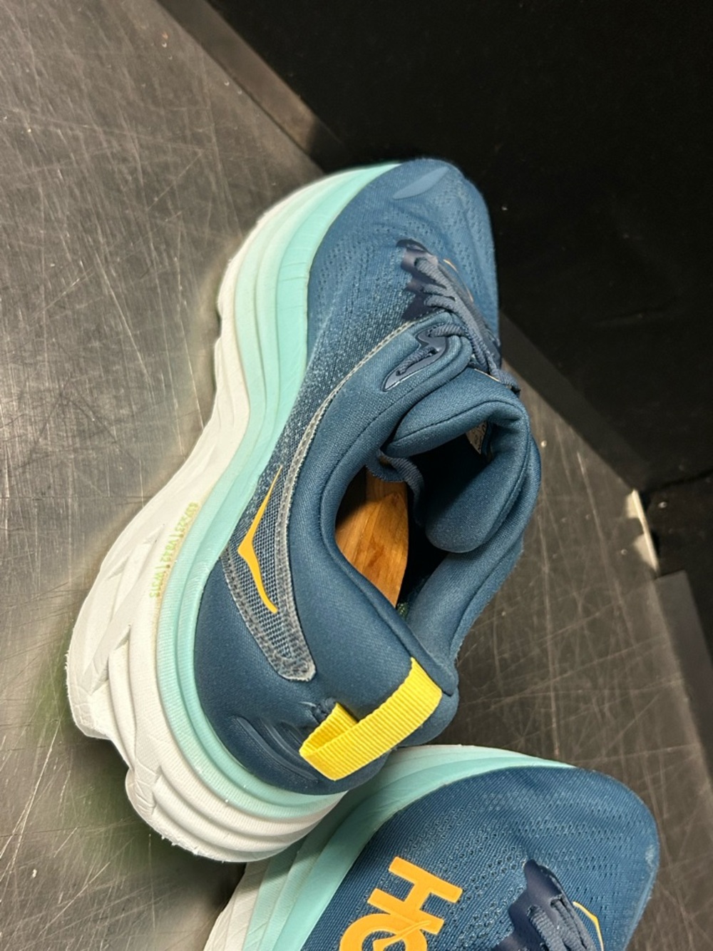 Hoka Bondi 8 Men Size 11 - Picture 9 of 13